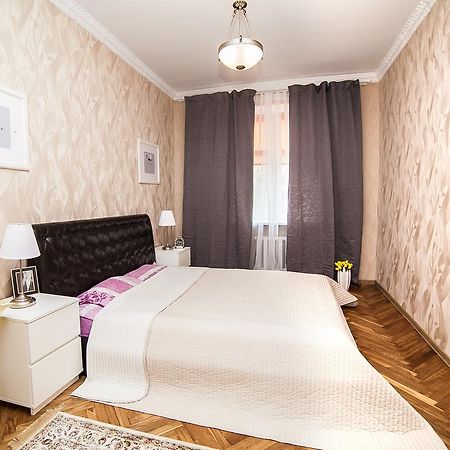 Apartment Lenina 3 Minsk Buitenkant foto
