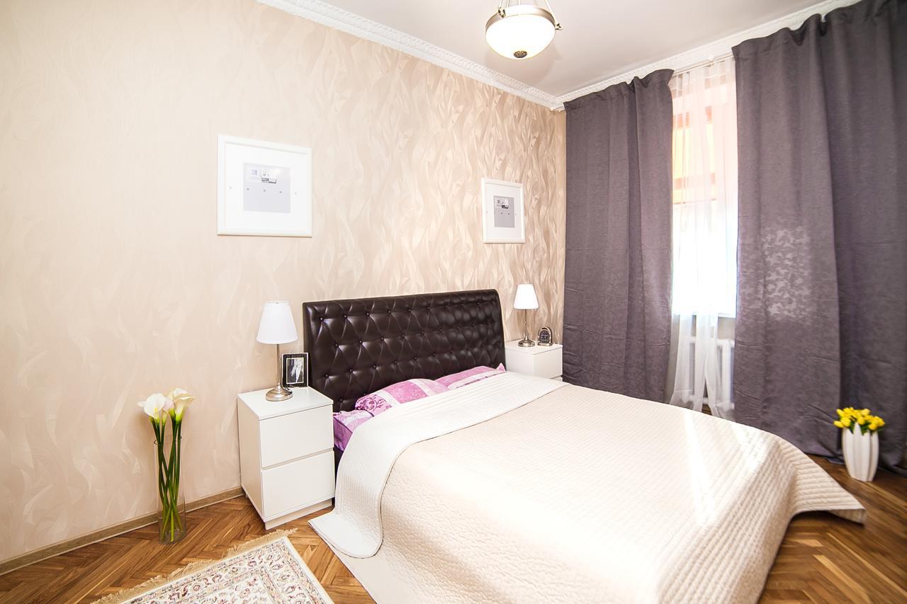 Apartment Lenina 3 Minsk Buitenkant foto