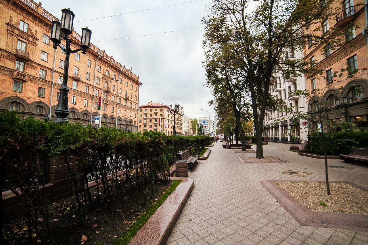 Apartment Lenina 3 Minsk Buitenkant foto